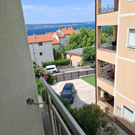 Petricevic 3 Apartment *
