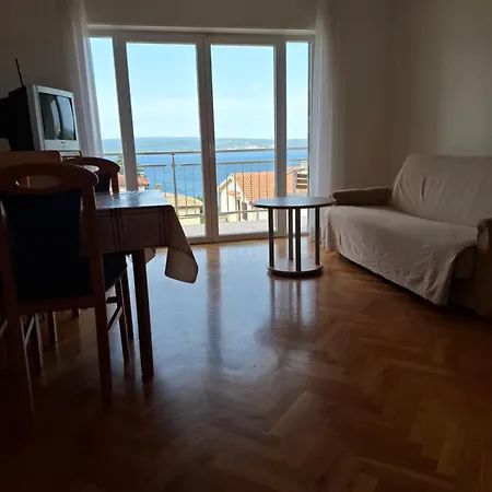 Petricevic 3 Apartment Selce